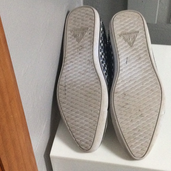 GREENTOUCH blue, white, and shimmery silver weave high tops 6 1/2 - Picture 5 of 5